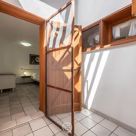 Dessi - Exclusive Retreat At Holiday home Is Molas
