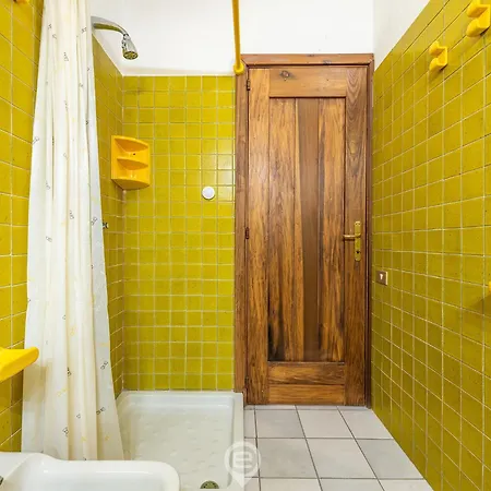 Dessi - Exclusive Retreat At *